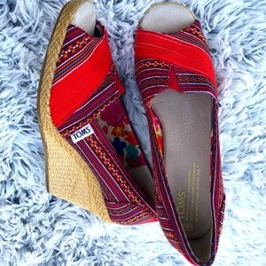 Toms size 6.5 fabric Aztec wedges